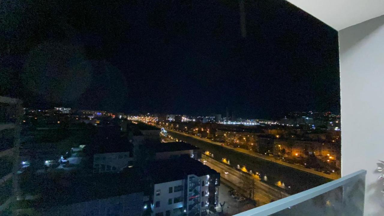 Palas Mall Apartment Q Residence 이아시 외부 사진